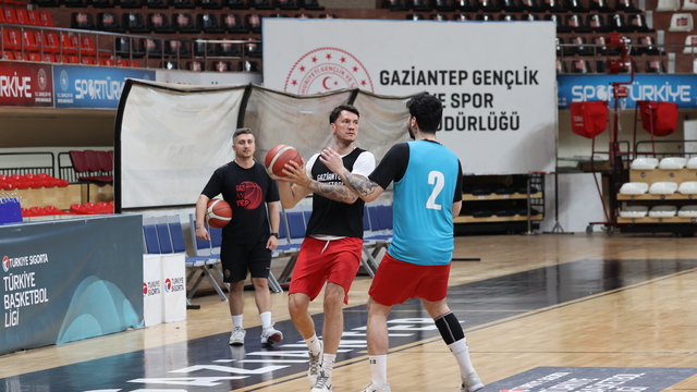 Gaziantep Basketbol'da Süper Lig'e son iki adım kaldı