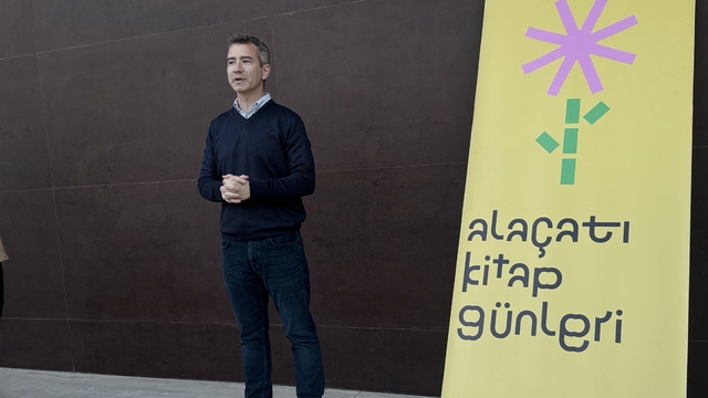 "Alaçatı Kitap Günleri" kitapseverler ve yazarları Çeşme'de buluşturuyor