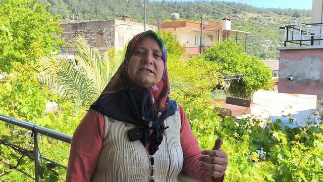 57 yaşında sosyal medya fenomeni oldu: Yörük kadınının kamera hayali gerçeğe dönüştü
Çocukluk hayali yıllar sonra gerçekleşti