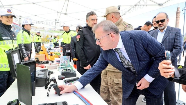 Vali Ziya Polat Trafik Haftası etkinliklerine katıldı
