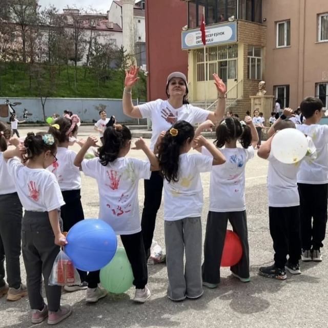 Bayburt'ta öğrenciler hijyen ve sağlıklı yaşam konusunda bilgilendirildi