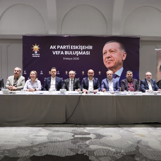 AK Parti Eskişehir Vefa Buluşması' programı düzenlendi
AK Parti Eskişehir t...