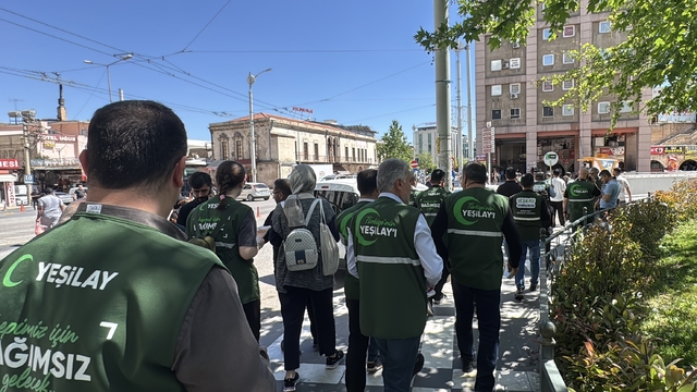 Şanlıurfa'da bağımlılığa dikkati çekmek için bağımsızlık yürüyüşü yaptılar