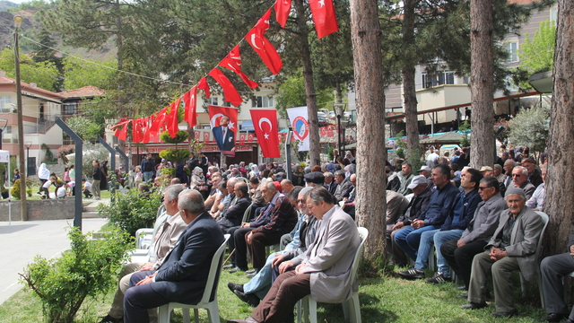 Çorum'da "Hıdırellez Şenliği" düzenlendi
