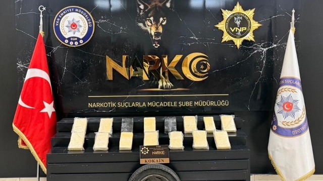 Van'da narkotik operasyonu: 16 kilo kokain ele geçirildi