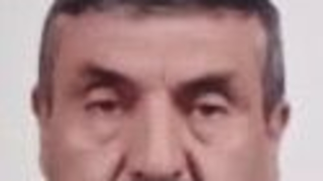 Devrilen  ağacın altında kalan yaşlı adam hayatını kaybetti