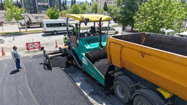 Kahramanmaraş'ta asfalt çalışmaları