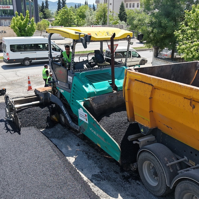 Kahramanmaraş'ta asfalt çalışmaları