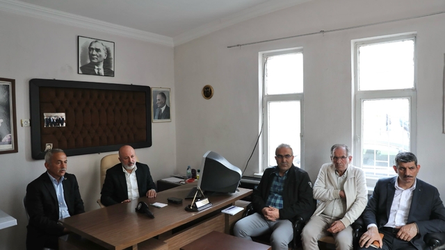 Başkan Çolakbayrakdar: "Hemşehrilerimizin ihtiyaçlarını yerinde tespit ediyoruz"
