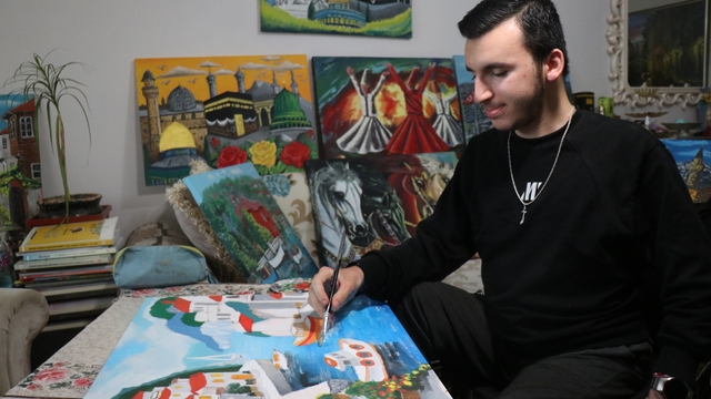 Hayatını 3 engelli oğluna adadı: Şair, ressam ve tiyatrocu kardeşler