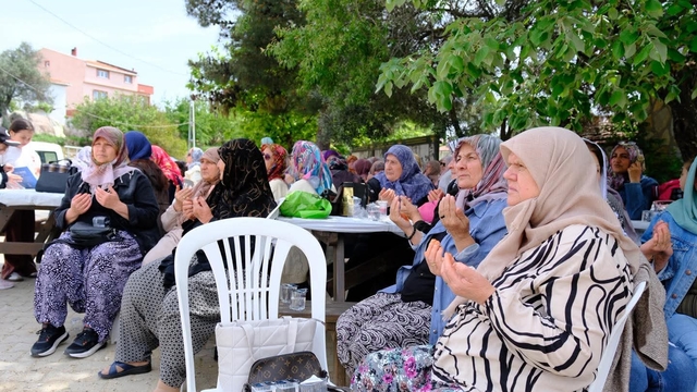 Eceabat'ta geleneksek köy hayrı düzenlendi