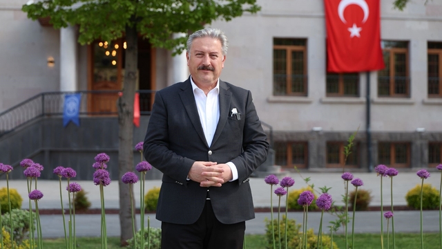 Başkan Palancıoğlu: "Annelerimiz kalplerimizin huzuru, güveli limanlarımız"