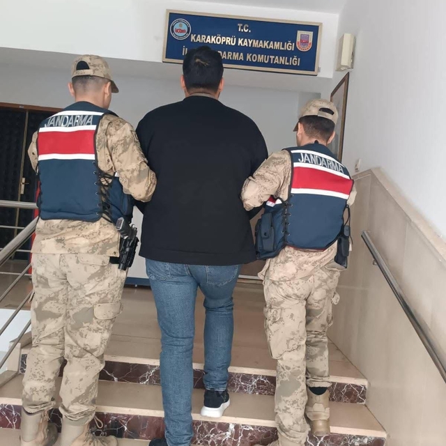 Dolandırıcılıktan aranan şahıs yakalandı