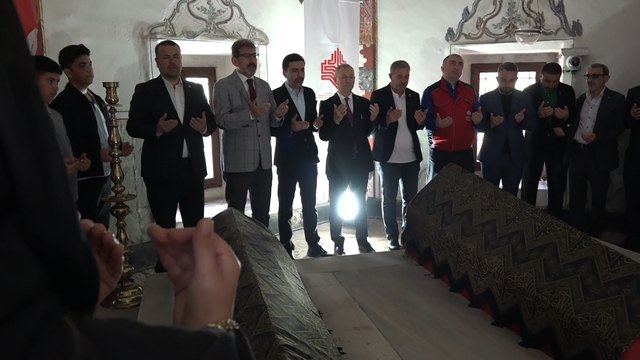 Fatih Sultan Mehmed'in annesi Hüma Hatun dualarla yad edildi