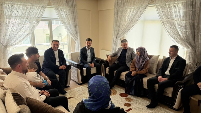 Çopuroğlu: "Anneler günü'nde ilk ziyaret şehit annemize"