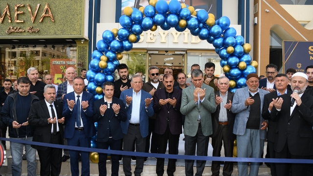 Seyyid Mücevherat 3'üncü şubesini hizmete açtı