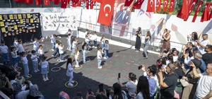 Mersin'de 'Anneler Günü' çocukların kahkahalarıyla kutlandı