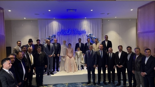 Betül-Zafer Tarıkdaroğlu'nun mutlu günü