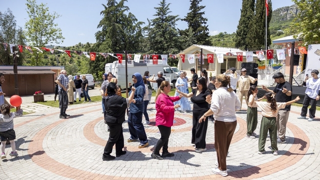 Mersin'de çölyaklı bireyler farkındalık etkinliğinde buluştu
