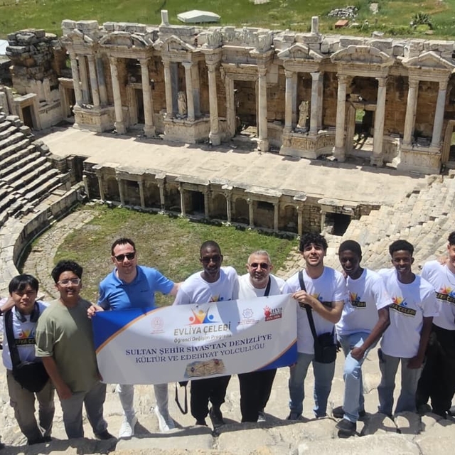 Sivas'tan Denizli'ye uzanan kültür köprüsü
