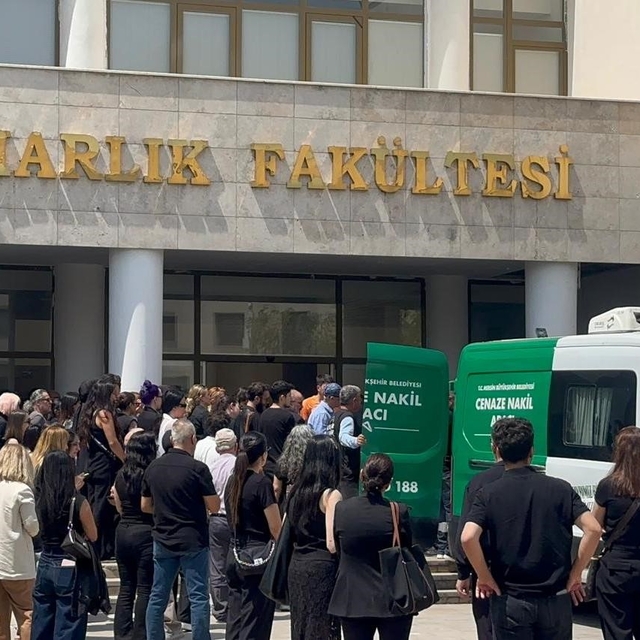 Mersin Üniversitesi'nde hüzünlü veda: Juan Botella Lucas son yolculuğuna uğ...