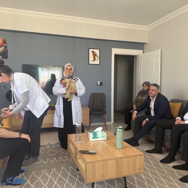 Mardin'de Her Gebeye Bir Ebe uygulaması