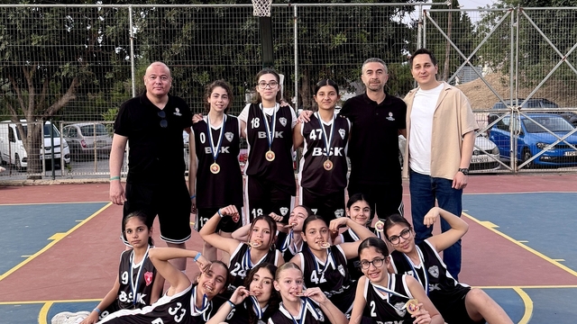 Ege Dostluk Turnuvası şampiyonu Denizli Büyükşehir oldu