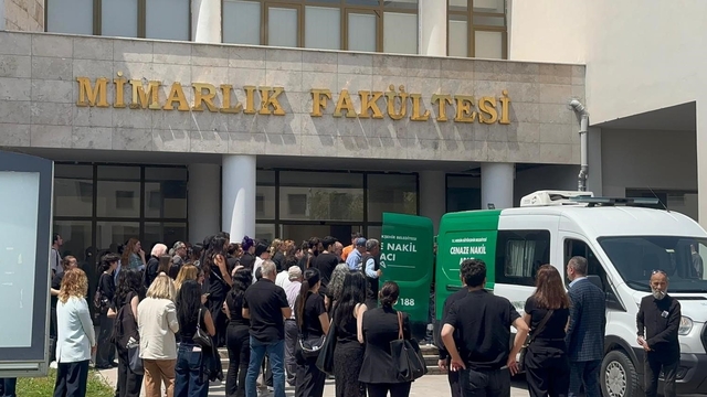 Mersin Üniversitesi'nde hüzünlü veda: Juan Botella Lucas son yolculuğuna uğurlandı