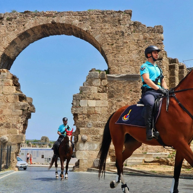 Side Antik Kenti'nde Atlı Jandarma Timleri göreve başladı