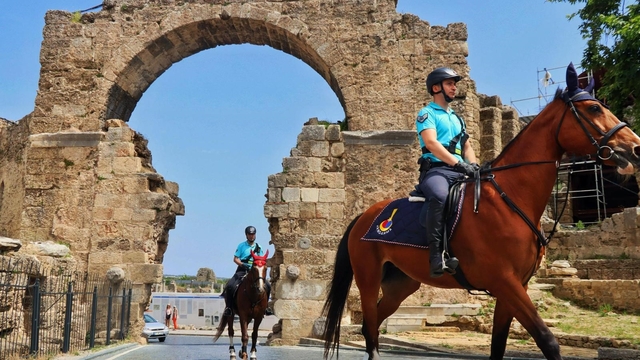 Side Antik Kenti'nde Atlı Jandarma Timleri göreve başladı
