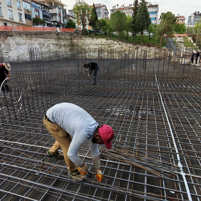 Demirci'de gençliğin yeni üssü için temeller atıldı