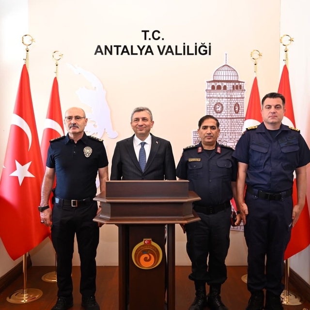 Vali Şahin: "Hedefimiz Antalya'da deniz hep temiz"