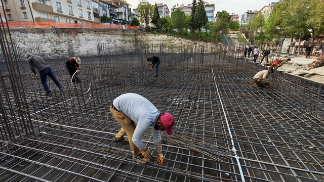 Demirci'de gençliğin yeni üssü için temeller atıldı