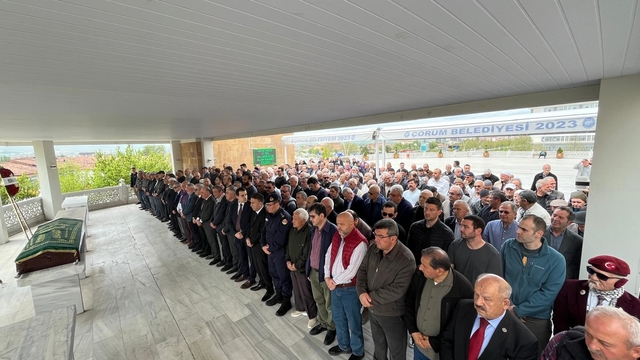 102 yaşındaki Dr. Rıfat Patır son yolculuğuna uğurlandı