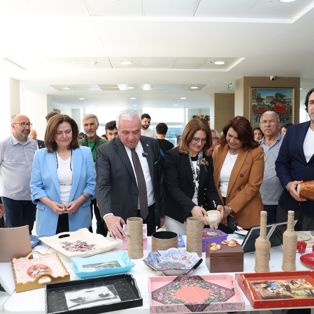 'Bizim Sergi' Halk Evi'nde açıldı