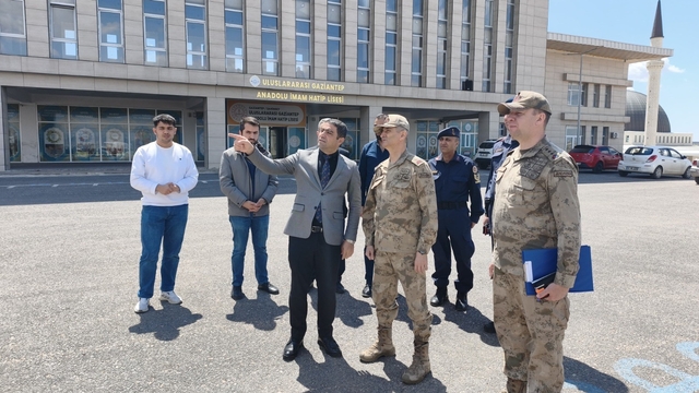 Tümgeneral Halil Şen'den okullarda güvenlik denetimi