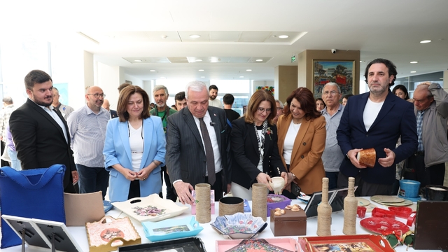 'Bizim Sergi' Halk Evi'nde açıldı