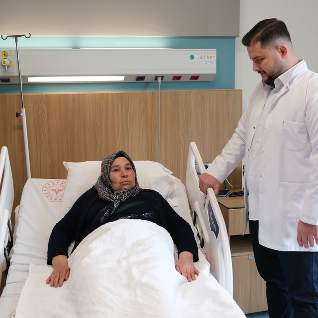 Çözüm bulamadığı bel ağrısından 'ağrı pili' ile kurtuldu