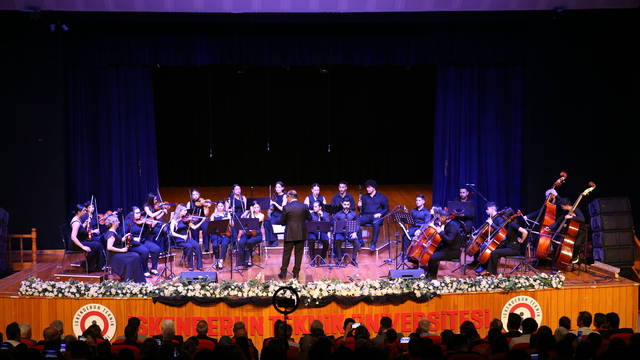 Hatay'da 15. Uluslararası Müzik ve Dans Kongresi başladı