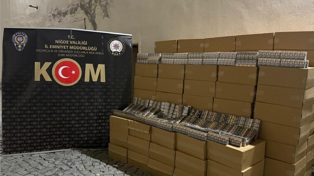 Niğde'de 50 bin paket kaçak sigara ele geçirildi