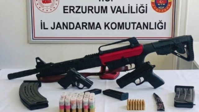 Erzurum'da oğlunu bıçakla yaralayan baba tutuklandı