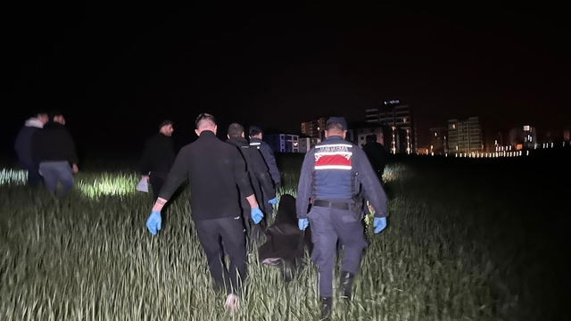 Uşak'ta tarım arazisinde erkek cesedi bulundu