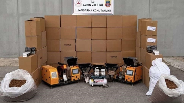 Efeler'de kaçak sigara imalathanesine baskın