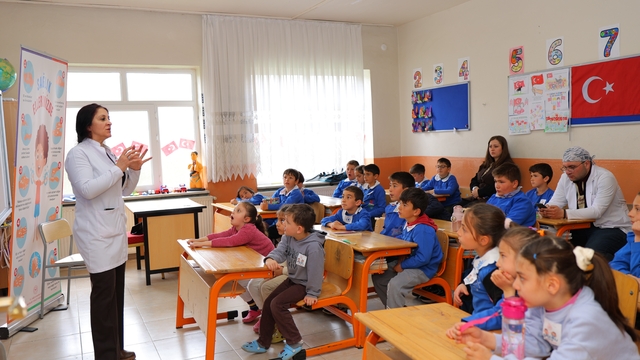 Bayburt'ta öğrencilere sağlık bilinci kazandırılıyor