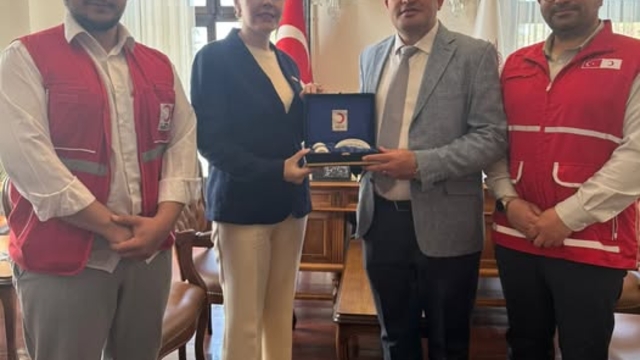 Kızılay heyetinden Edirne Belediyesine ziyaret