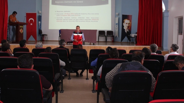 Dicle'de çiftçiler kırsal kalkınma yatırımlarının desteklemeleri hakkında bilgilendirildi
