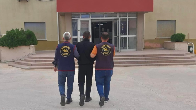 Kesinleşmiş 40 yıl cezayla aranan şahıs yakalandı