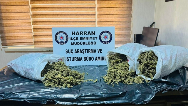 Şanlıurfa'da 8 kilo uyuşturucu ele geçirildi: 1 şahıs tutuklandı