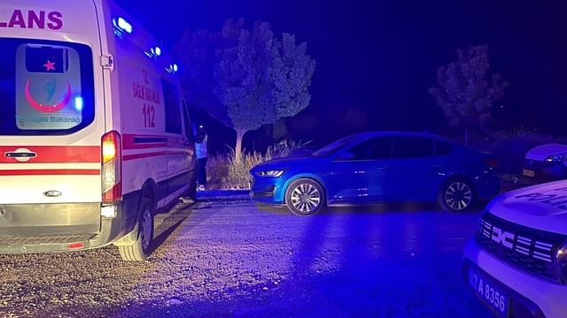Tarlada çalışan çiftçi ölü bulundu