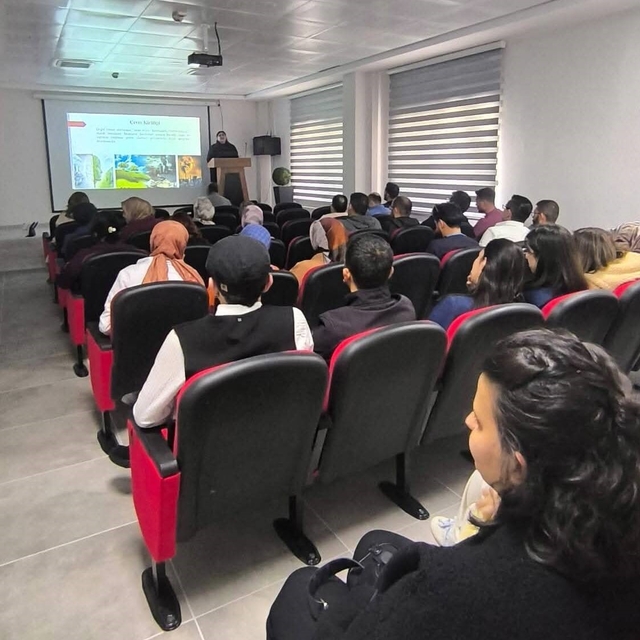 Aksaray Ağız ve Diş Sağlığı Merkezinde çevre ve atık yönetimi eğitimi